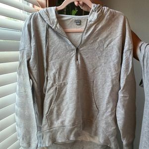 Barely worn Arie Sweater:)